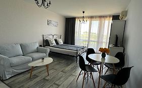 Studio E32 Atia Resort Chernomoretz
